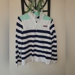 Vineyard Vines Pullover Size Medium